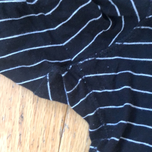 H&M Organic Long Sleeve Striped Scoop Neck Henley w/ Buttons - Black and White - Picture 12 of 12